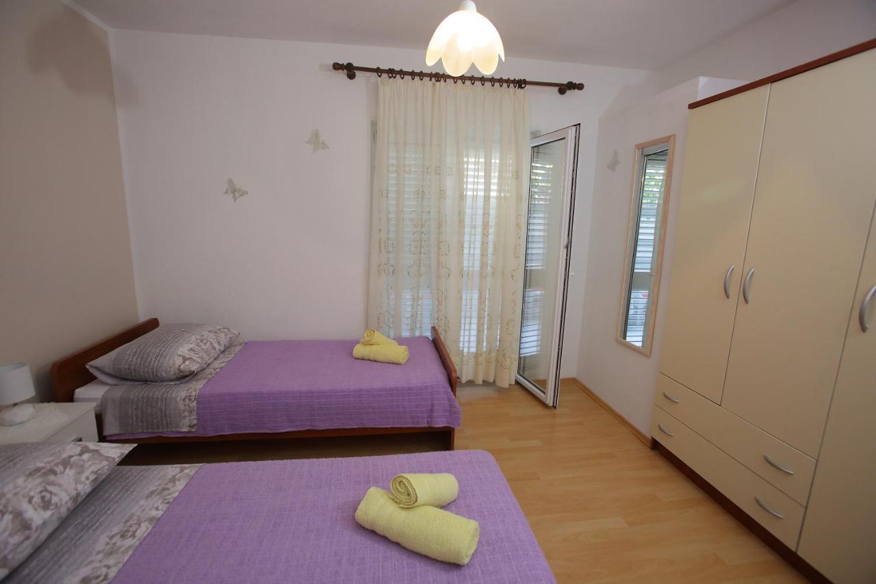 Apartman Luka สปลิท ภายนอก รูปภาพ
