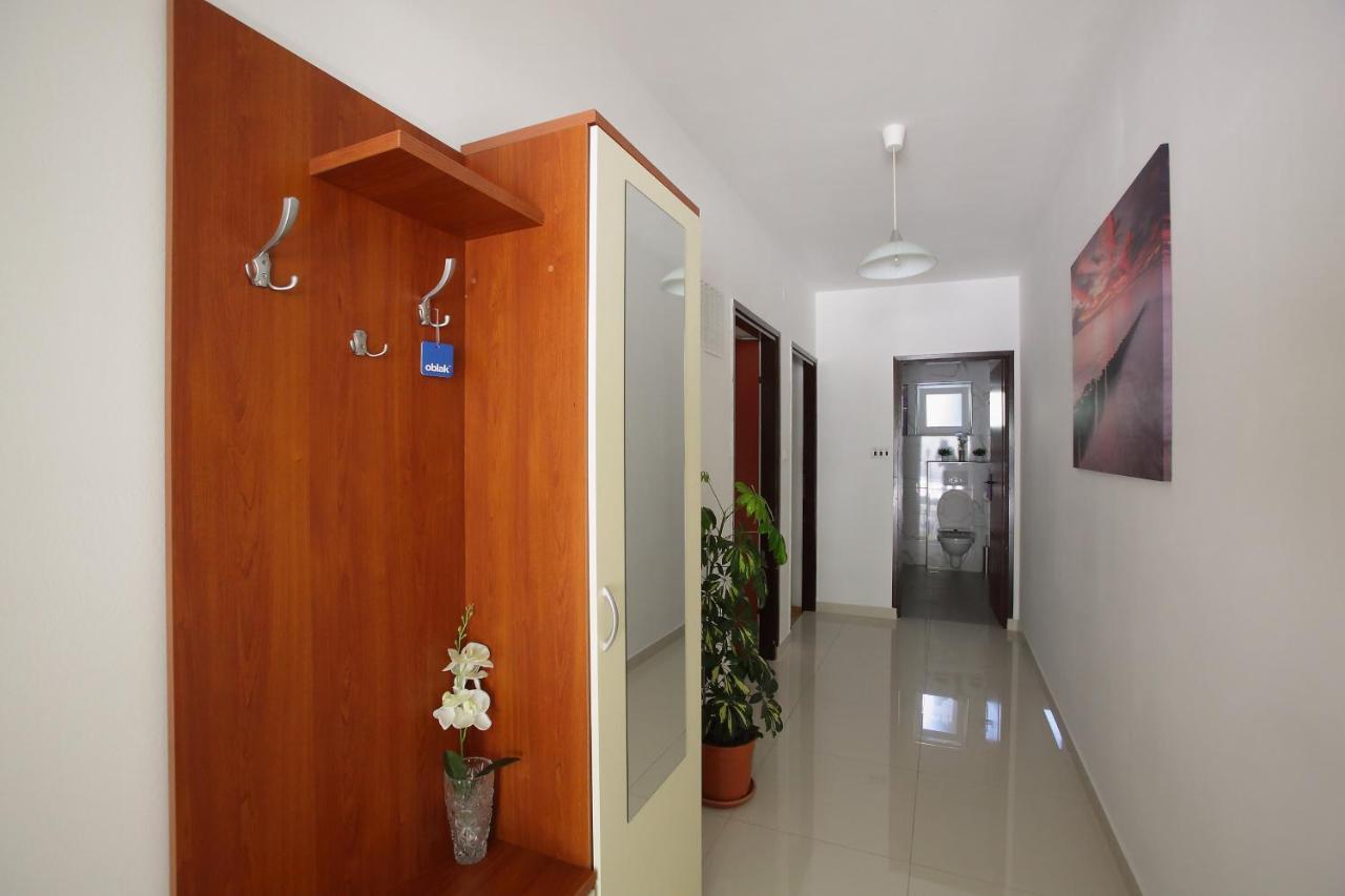 Apartman Luka สปลิท ภายนอก รูปภาพ
