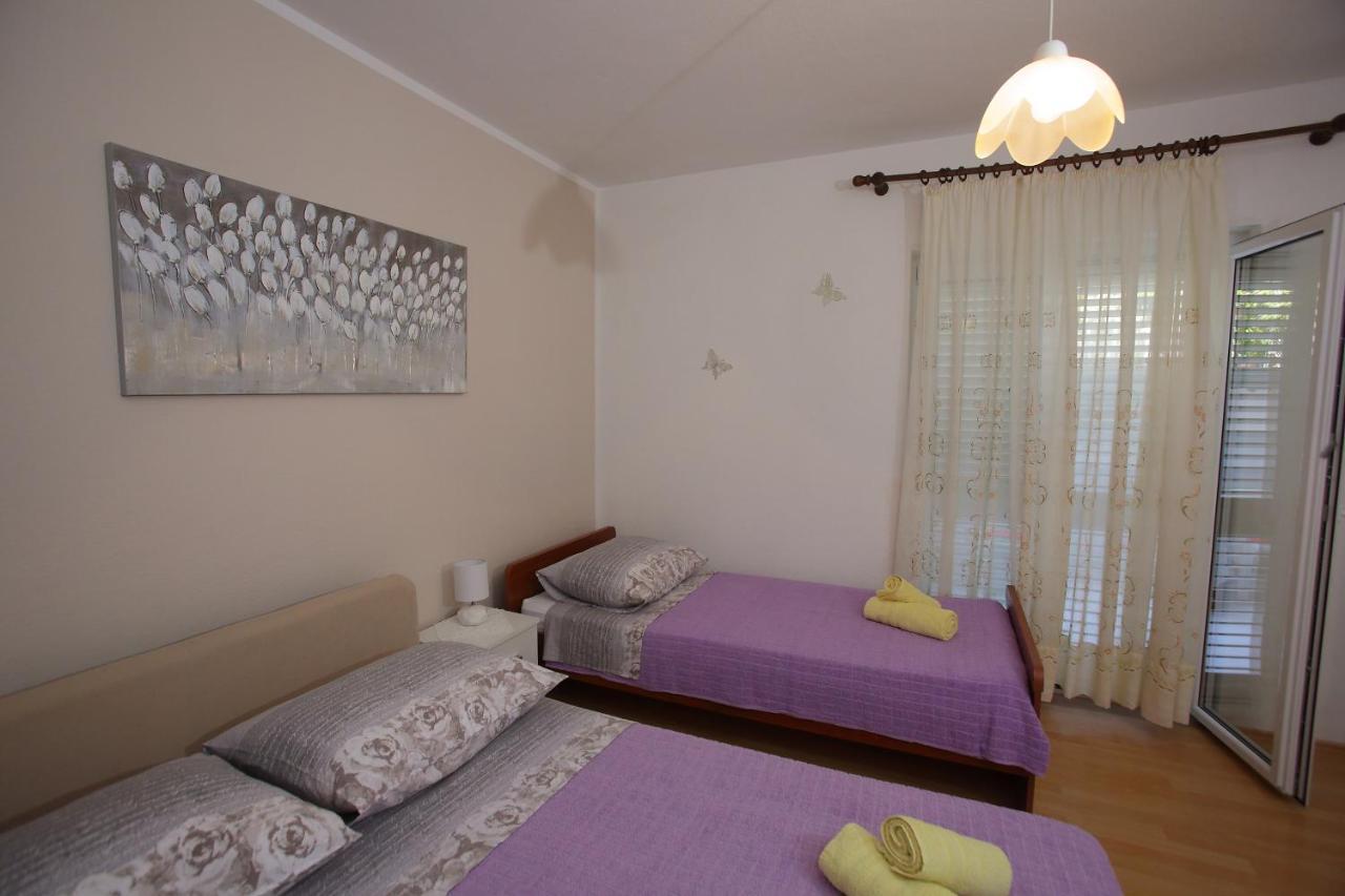 Apartman Luka สปลิท ภายนอก รูปภาพ