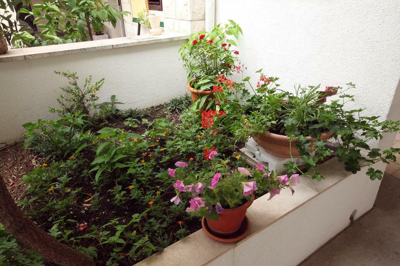 Apartman Luka สปลิท ภายนอก รูปภาพ