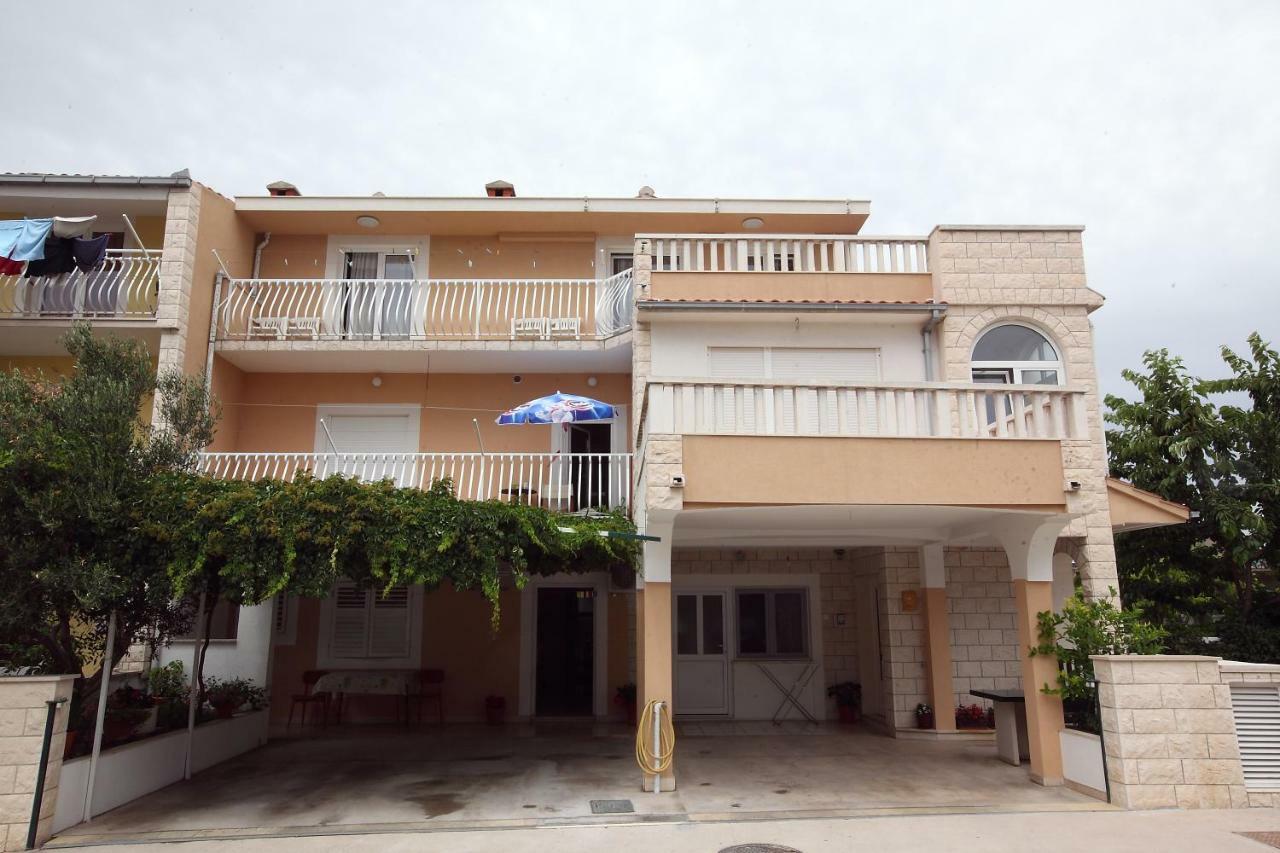 Apartman Luka สปลิท ภายนอก รูปภาพ