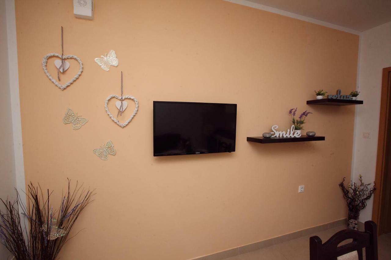 Apartman Luka สปลิท ภายนอก รูปภาพ